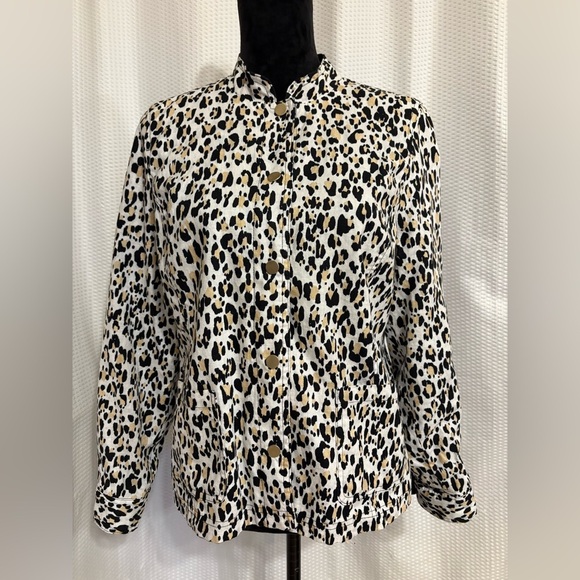 Chico’s leopard print long sleeve gold snap down jacket size medium 8-10 - Picture 8 of 8